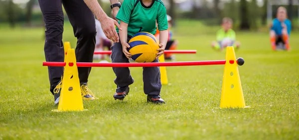 德国杯前瞻：弗赖堡近7个主场不败，达姆施塔特力争6场不败